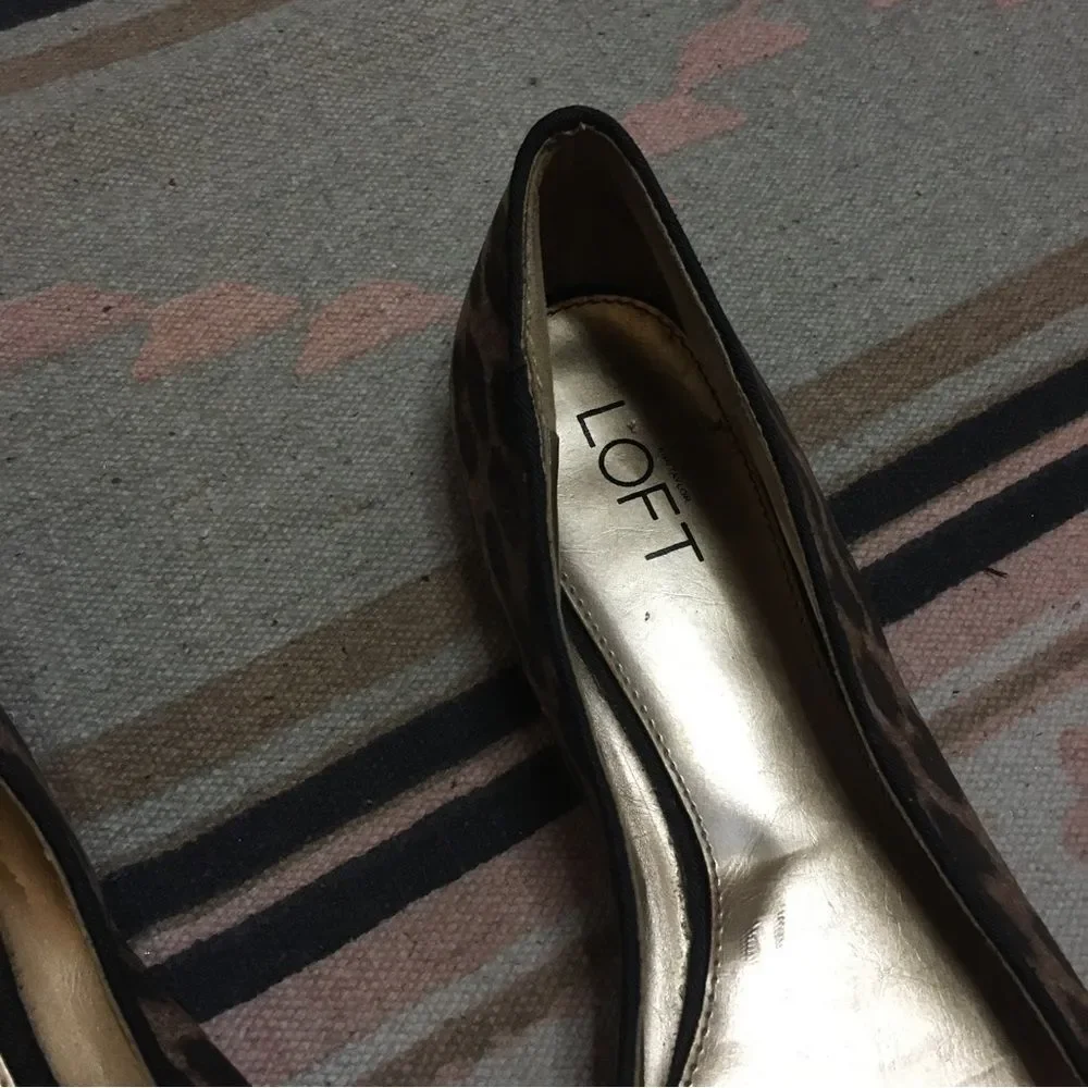 Ann Taylor Loft 7.5 women’s cheetah print Ballerina flat shoes pointy toe GUC